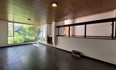 Casa en Arriendo en Santa Barbara Central, Bogotá