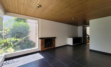 Casa en Arriendo en Santa Barbara Central, Bogotá