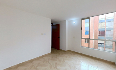 Apartamento amplio con balcón y estudio – Conjunto Olmo, Ciudad Verde 🏢✨