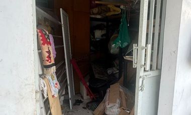 RUMAH BESAR  3 LANTAI  DIJUAL MURAH DI DEKAT BRIMOB DEPOK