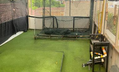 RUMAH BESAR  3 LANTAI  DIJUAL MURAH DI DEKAT BRIMOB DEPOK