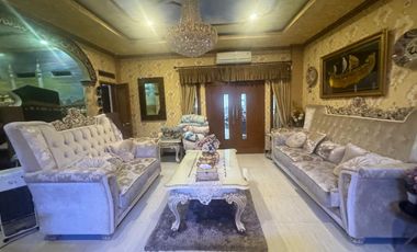 RUMAH BESAR  3 LANTAI  DIJUAL MURAH DI DEKAT BRIMOB DEPOK
