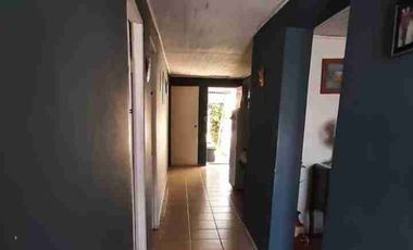 Venta Amplia casa en San Francisco de Mostazal