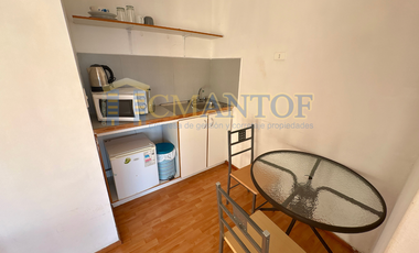 Arriendo casa/hostal con 8 dormitorios c/u con baño privado + sala eventos
