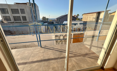Arriendo casa/hostal con 8 dormitorios c/u con baño privado + sala eventos