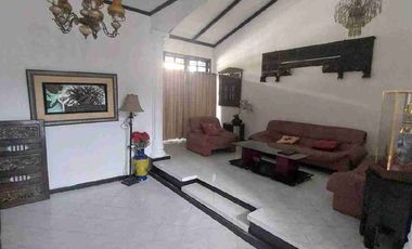 Rumah disewakan pondok Chandra rungkut lokasi strategis MERR