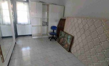 Rumah disewakan pondok Chandra rungkut lokasi strategis MERR
