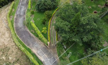 SE VENDE FINCA CON DOS CASAS EN TERRENO DE 7.846 MT- SILVANIA CUNDINAMARCA