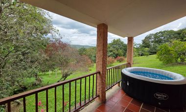 SE VENDE FINCA CON DOS CASAS EN TERRENO DE 7.846 MT- SILVANIA CUNDINAMARCA