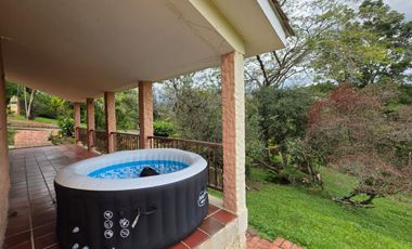 SE VENDE FINCA CON DOS CASAS EN TERRENO DE 7.846 MT- SILVANIA CUNDINAMARCA