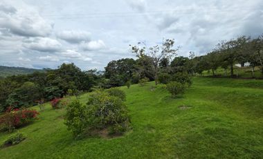 SE VENDE FINCA CON DOS CASAS EN TERRENO DE 7.846 MT- SILVANIA CUNDINAMARCA