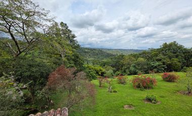 SE VENDE FINCA CON DOS CASAS EN TERRENO DE 7.846 MT- SILVANIA CUNDINAMARCA