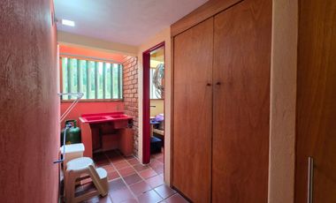SE VENDE FINCA CON DOS CASAS EN TERRENO DE 7.846 MT- SILVANIA CUNDINAMARCA