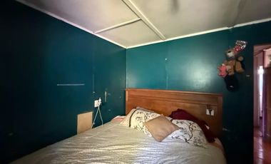 Terreno con Casa, 173 M², Habitacional o Comercial, El Bosque