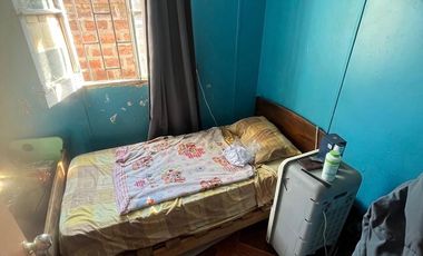 Terreno con Casa, 173 M², Habitacional o Comercial, El Bosque