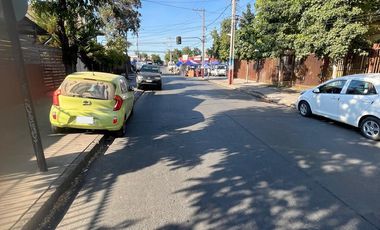 Terreno con Casa, 173 M², Habitacional o Comercial, El Bosque