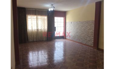 1177793 Casa Cerca A La Panamericana Norte - Fundición