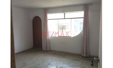 1177793 Casa Cerca A La Panamericana Norte - Fundición