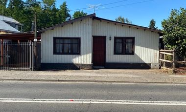 Venta de Casa de 150m², El Rosal, Ruta a Termas de Chillán.