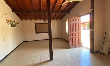 Venta de Casa de 150m², El Rosal, Ruta a Termas de Chillán.