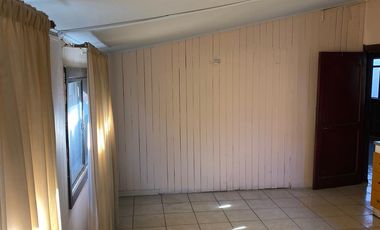 Venta de Casa de 150m², El Rosal, Ruta a Termas de Chillán.