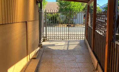 Venta de Casa de 150m², El Rosal, Ruta a Termas de Chillán.