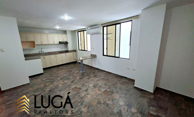 Departamento con salida directa al mar en venta, cerca al Mall del Pacífico, sector playa murciélago Manta, Ecuador