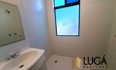 Departamento con salida directa al mar en venta, cerca al Mall del Pacífico, sector playa murciélago Manta, Ecuador