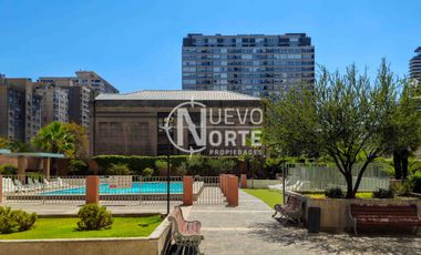 DEPTO EN VENTA CON VISTA DESPEJADA Y CERCANO A METRO