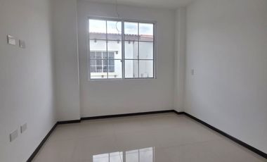Terranostra, Casa de Estreno de 3 Dorm. en Venta y Alquiler