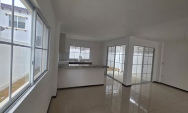 Terranostra, Casa de Estreno de 3 Dorm. en Venta y Alquiler