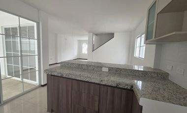 Terranostra, Casa de Estreno de 3 Dorm. en Venta y Alquiler