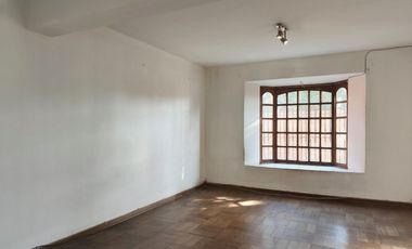 Estupenda casa a un costado de Don Bosco, La Cisterna