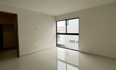 Casa en Renta o Venta Fraccionamiento Puerta Las Lomas