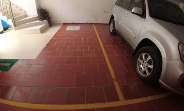 VENDO APARTAMENTO EDF CON ASCENSOR