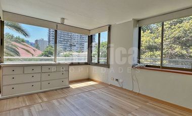 Hermoso Depto En Venta 3d 2b Metro Los Leones Piscina Jardín