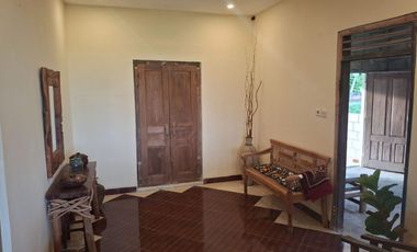 Disewakan Rumah 2 Lt Cocok untuk Slow Living Berlokasi di Nanggulan