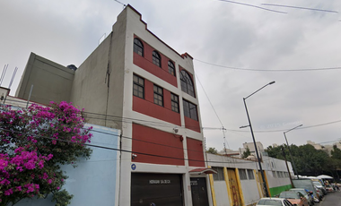 OPORTUNIDAD PARA INVERSION, VENTA DE CASA CON EXCELENTE UBICACION PRIMERA CERRADA DE CHIMALPOPOCA 11 MTZ4 LT 5 OBRERO MUNDIAL CUAHUTEMOC