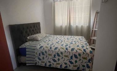alquilo casa amoblada de tres dormitorios con baños