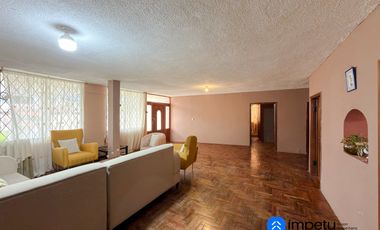 Casa en venta sector las pitas norte de la ciudad de Loja