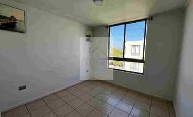 Arriendo acogedor y amplio departamento en Quillota.