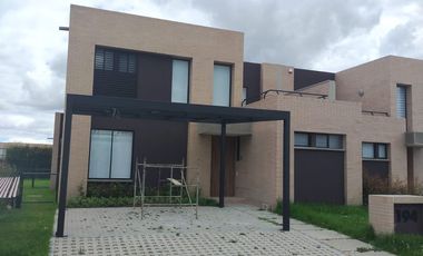 Casa en Arriendo