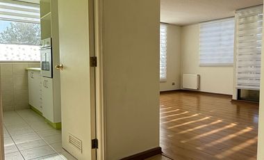 ARRIENDA DEPARTAMENTO 2 DORMITORIOS 2 BAÑOS CONDOMINIO LOS PABLOS