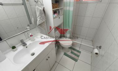 Hermosa Casa de Dos Pisos, 4 Dormitorios, 2 Baños, Villa Sodimac, Comuna de Quilicura.