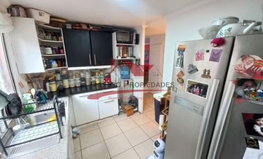 Hermosa Casa Dos Pisos, 3 Dormitorios, 3 Baños, Microbarrio Jardin del Norte ll, comuna de Quilicura.