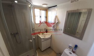 Hermosa Casa de Dos Pisos con 3 Dormitorios, 2 Baños Villa Los Esteros, Comuna de Quilicura.