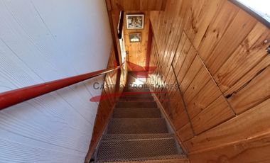 Hermosa Casa de Dos Pisos con 3 Dormitorios, 2 Baños Villa Los Esteros, Comuna de Quilicura.