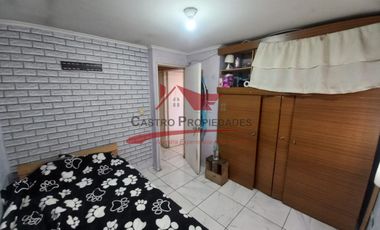 Hermosa Casa de Dos Pisos, 3 Dormitorios, 2 Baños, Villa Paseo Central, Quilicura.