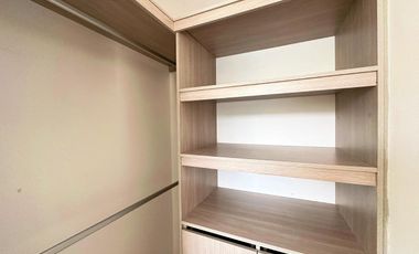 APARTAMENTO AMOBLADO DE USO MIXTO