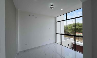 Casa de estreno Miraflores country club